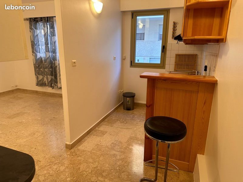 Appartement à louer, 28m², Toulon