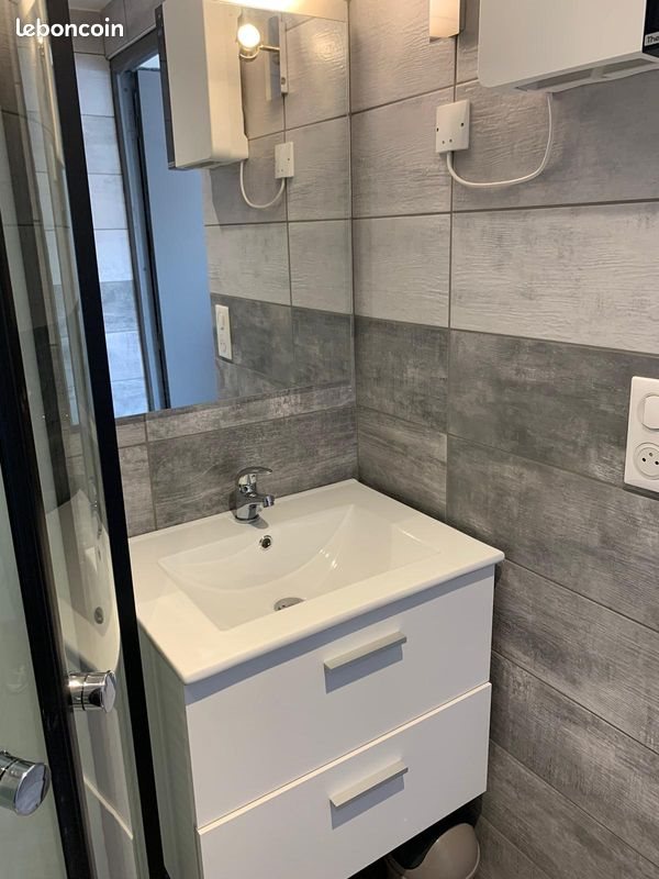 Appartement à louer, 22m², Le Puy-en-Velay