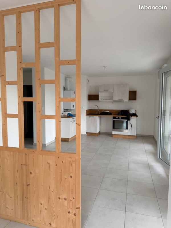 Appartement à louer, 35m², Belleville