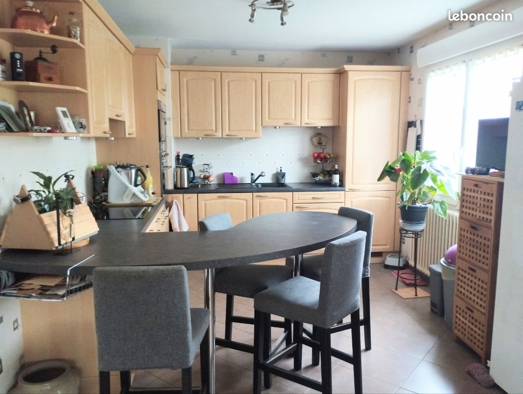Maison à vendre, 101m², Bobital