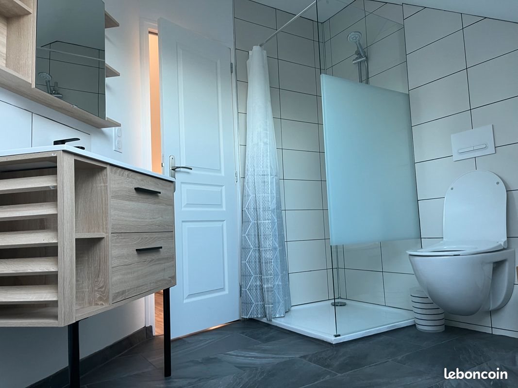 Maison à louer, 76m², Créances