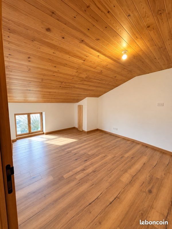 Maison à louer, 124m², Suze-la-Rousse