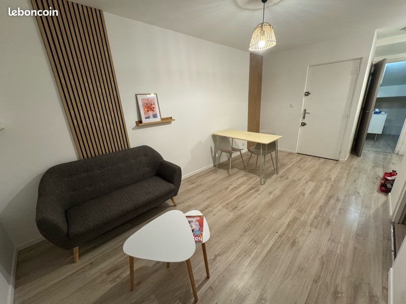 Appartement à louer, 29m², Moirans