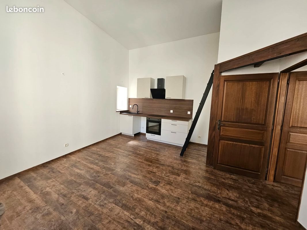 Appartement à louer, 31m², Vienne