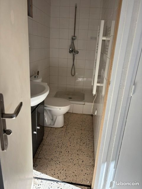 Appartement à louer, 19m², Sète
