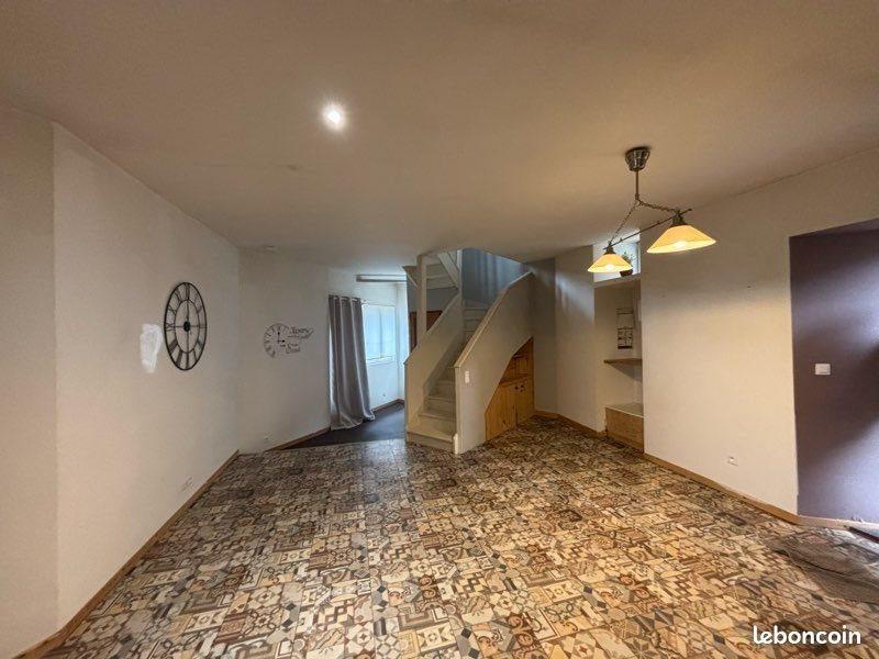 Maison à louer, 85m², Allassac