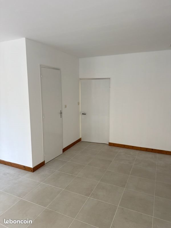 Appartement à louer, 40m², Reuilly