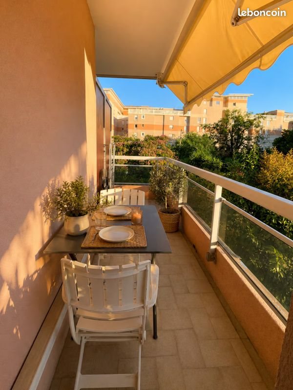 Appartement à louer, 25m², Vallauris
