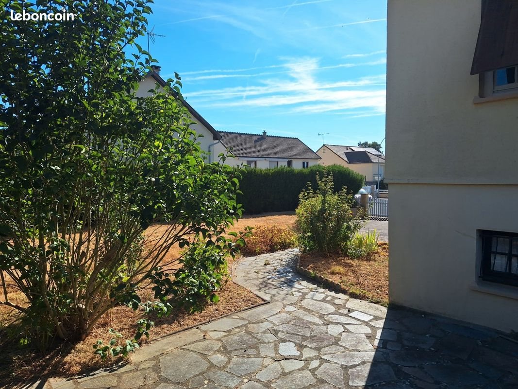 Maison à vendre, 100m², Fresnay-sur-Sarthe