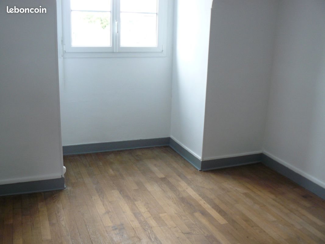 Appartement à louer, 43m², Flers