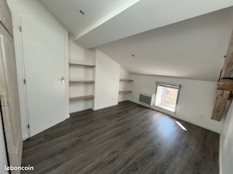 Appartement à louer, 26m², Montbrison