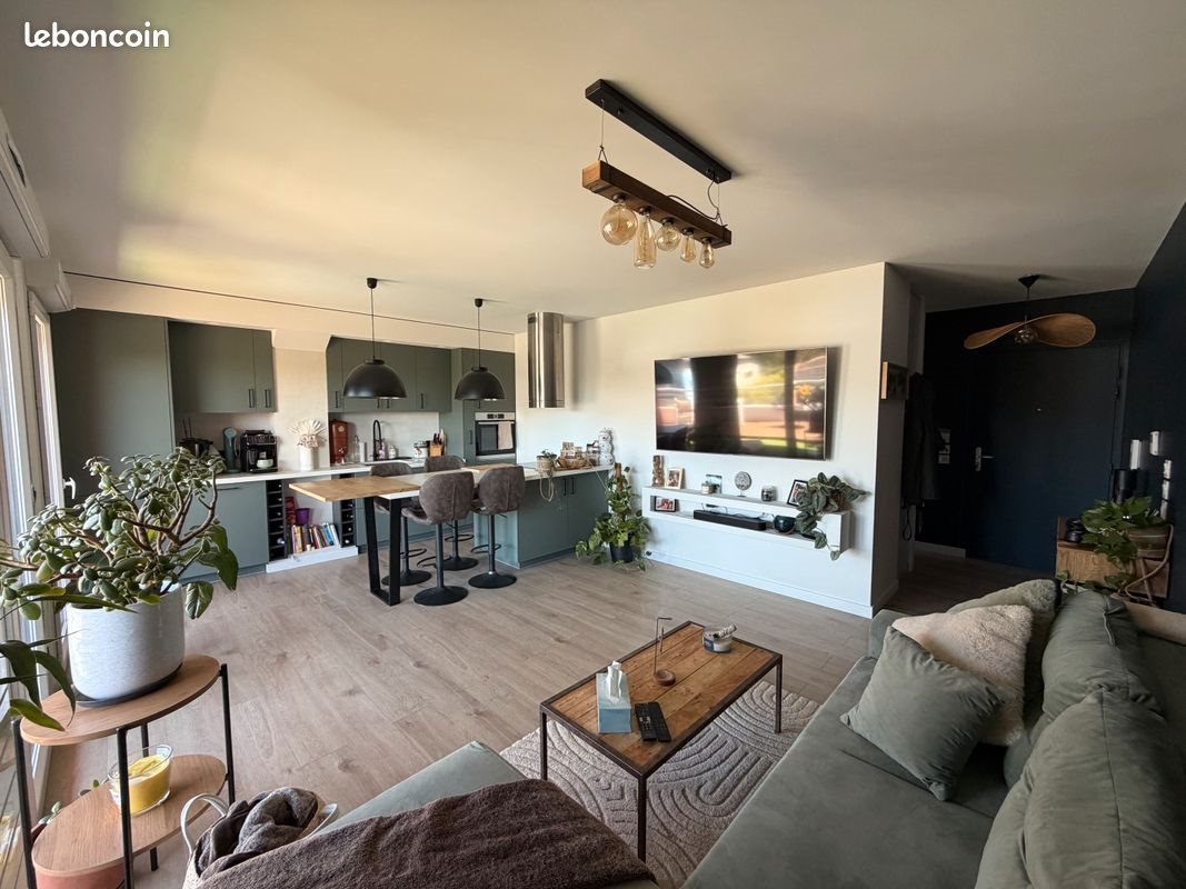 Appartement à louer, 62m², Ville-la-Grand
