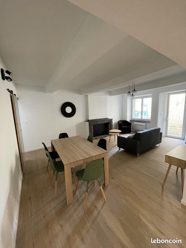 Appartement à louer, 70m², Saint-Pons-de-Thomières