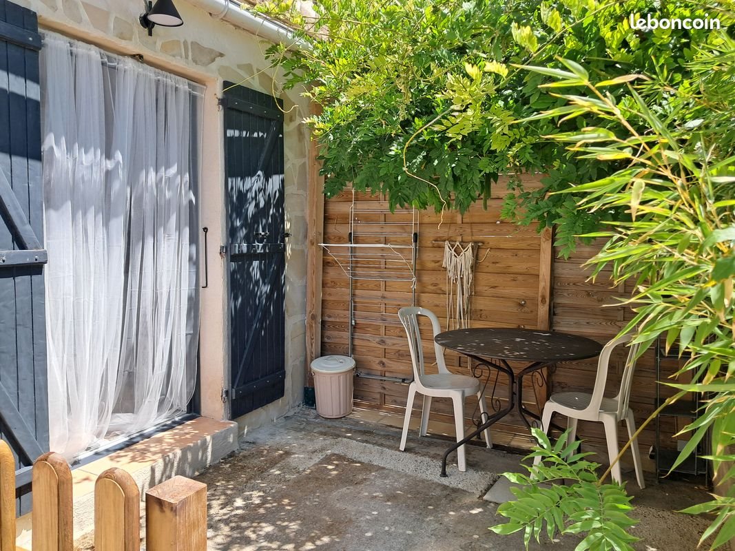 Appartement à louer, 19m², Meyreuil