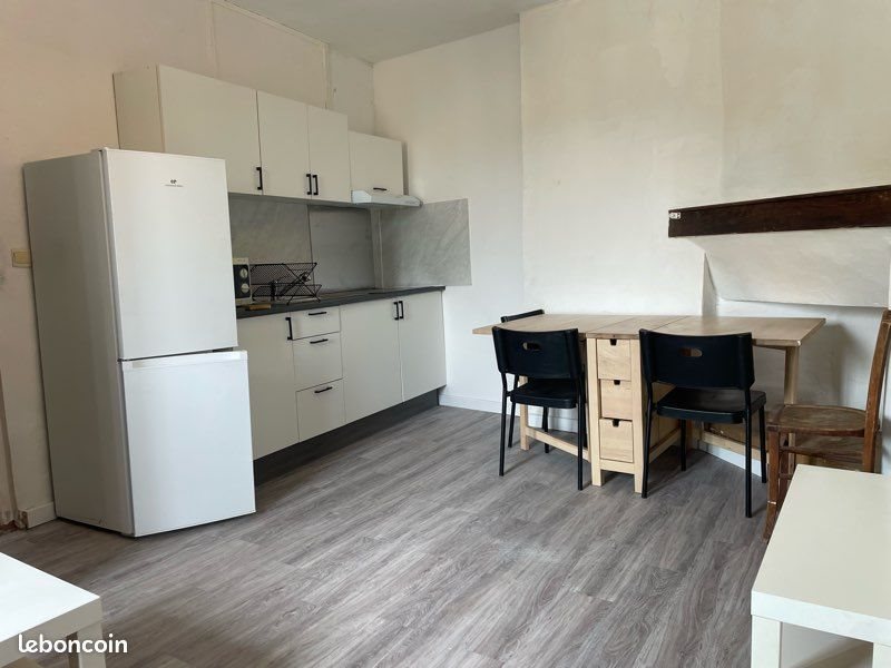 Appartement à louer, 32m², Lunel