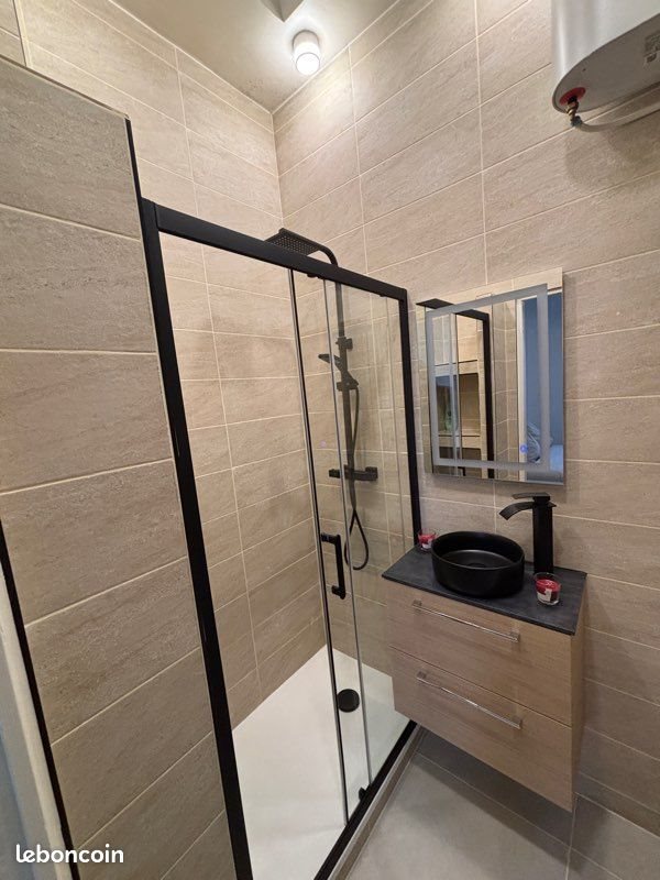 Appartement à louer, 30m², Paris 18ème