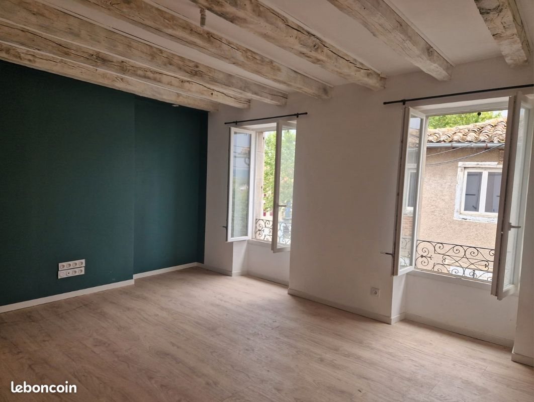 Appartement à louer, 107m², Réalmont