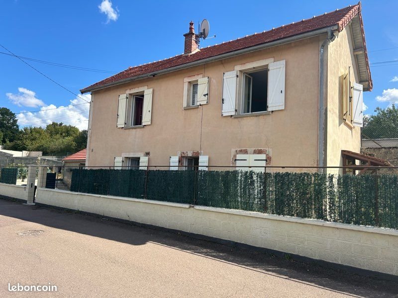 Maison à vendre, 110m², Sainte-Colombe-sur-Seine