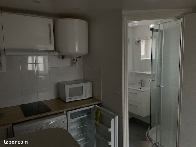 Appartement à louer, 19m², Versailles