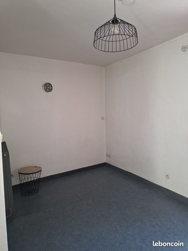 Appartement à louer, 23m², Niort