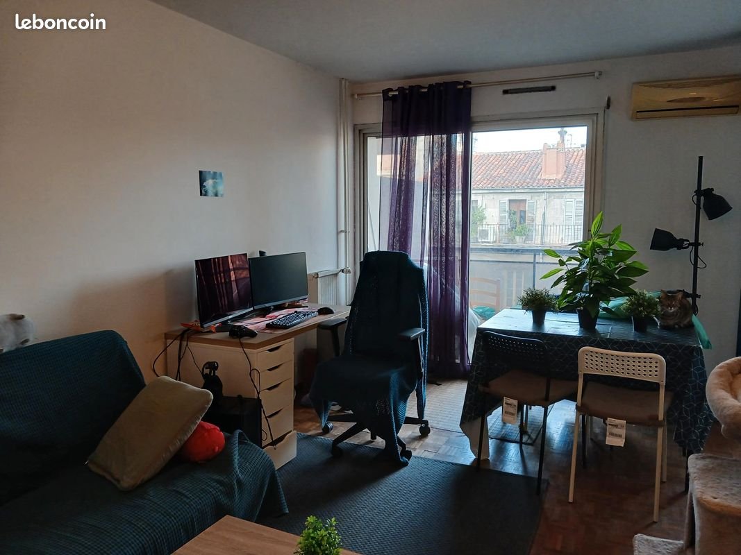 Appartement à louer, 40m², Marseille 6ème