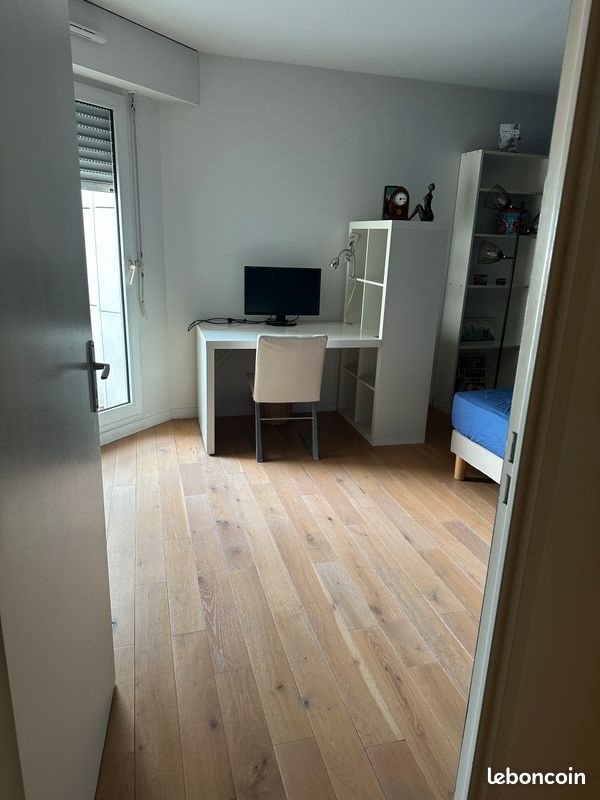 Appartement à louer, 110m², Suresnes