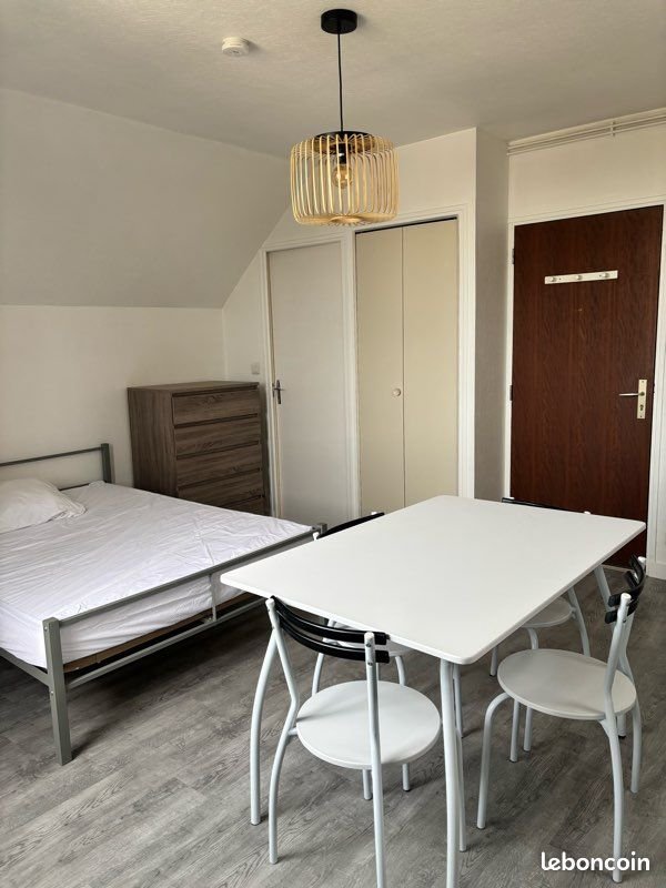 Appartement à louer, 24m², Poitiers