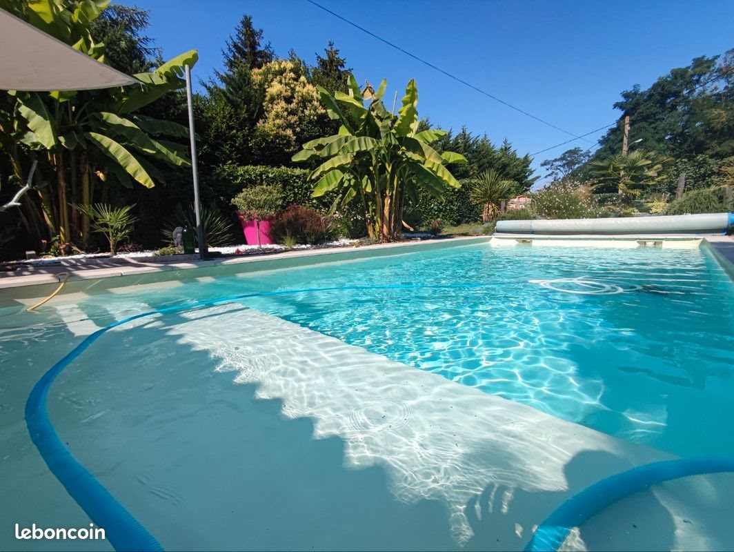 Maison à vendre, 180m², Feugarolles