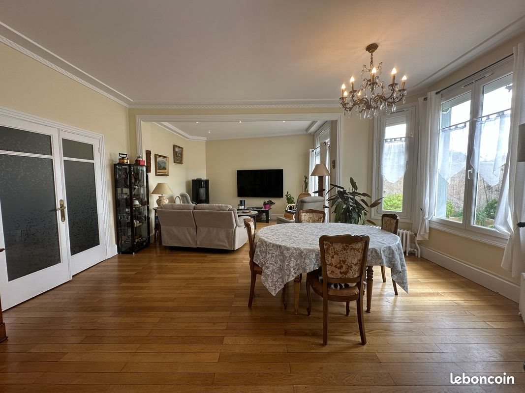 Maison à vendre, 290m², Brives-Charensac