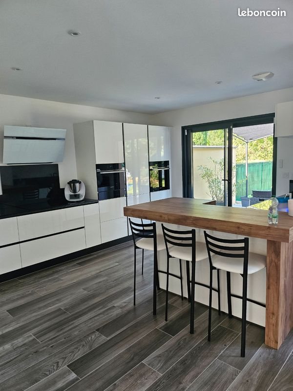 Maison à vendre, 110m², Ville-Saint-Jacques