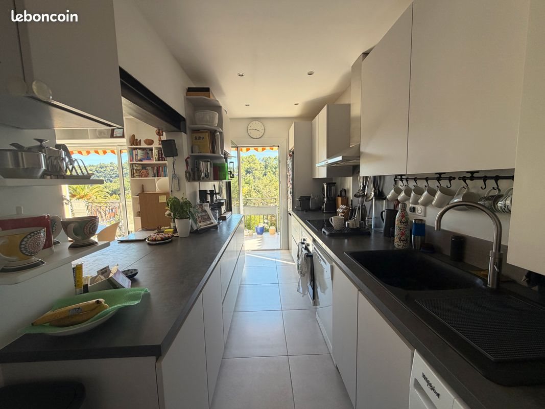 Appartement à vendre, 85m², Valbonne