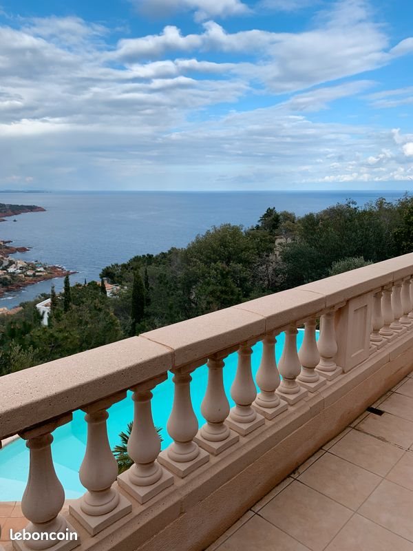 Maison à vendre, 290m², Saint-Raphaël