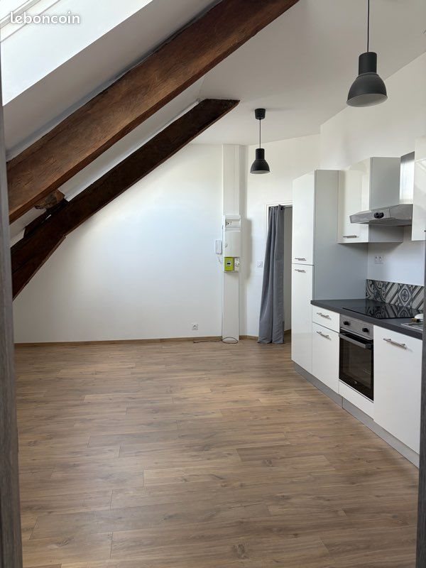 Appartement à louer, 35m², Flers