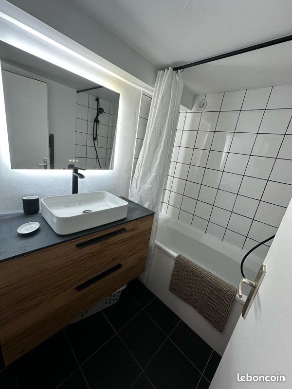 Appartement à louer, 32m², Lille