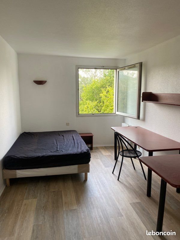 Appartement à louer, 18m², Cergy