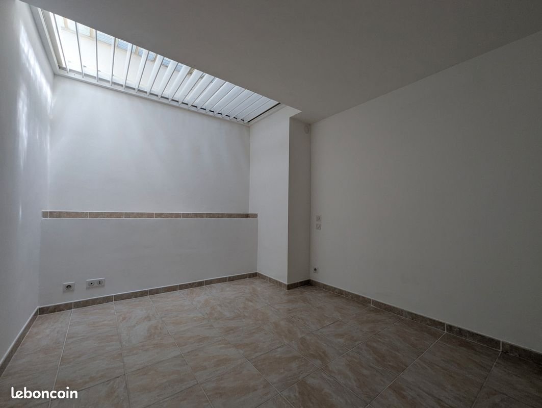 Appartement à louer, 61m², Alès