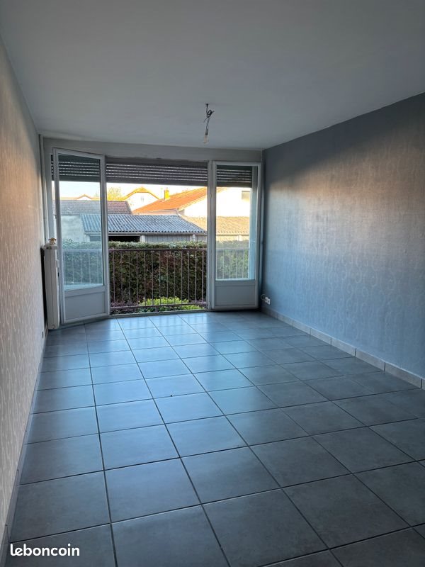 Appartement à louer, 53m², Feurs