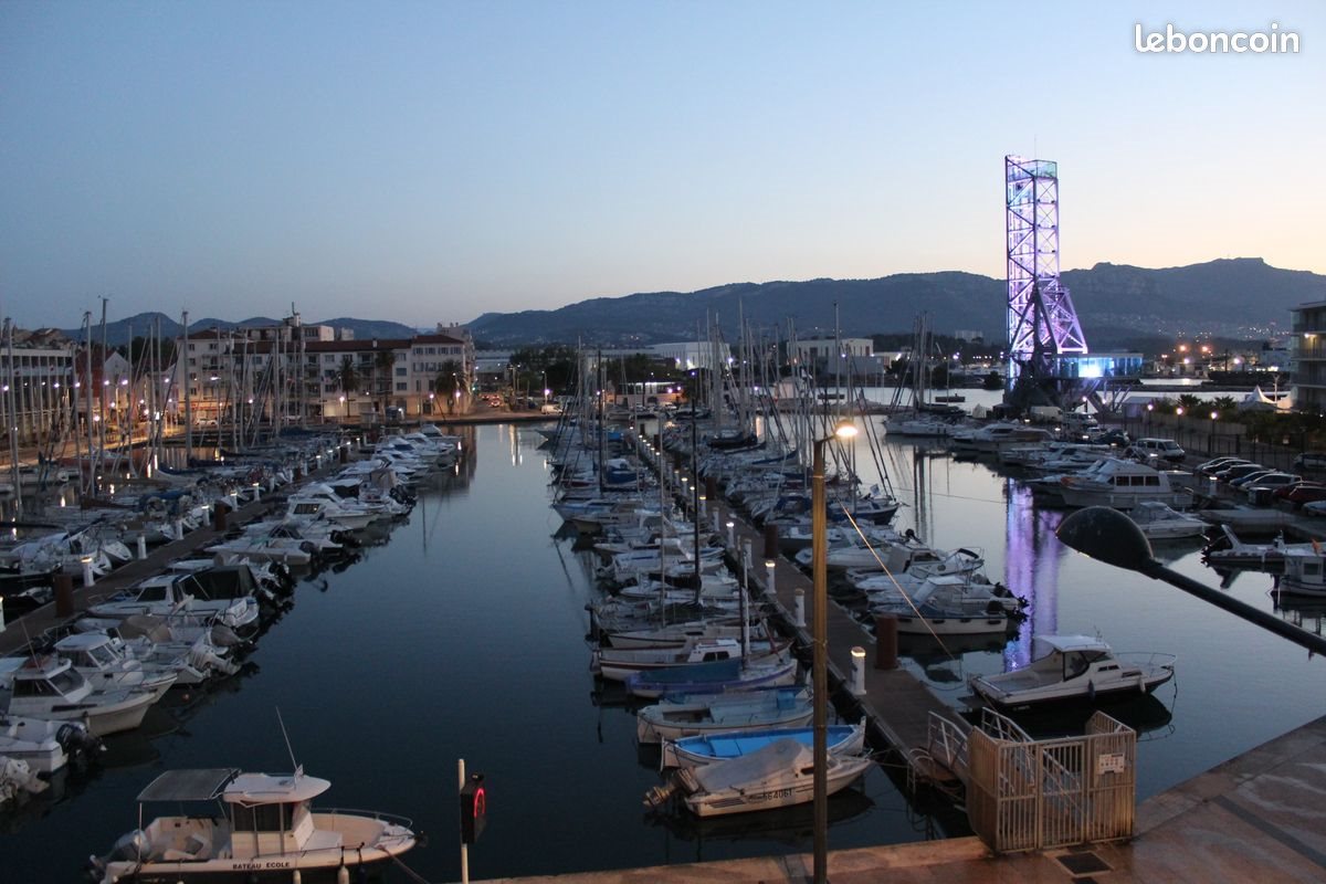 Appartement à louer, 28m², La Seyne-sur-Mer
