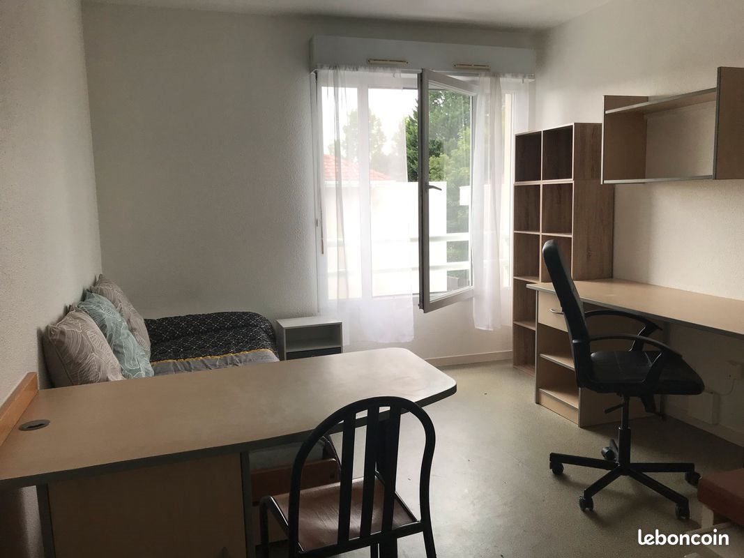 Appartement à louer, 19m², Pau