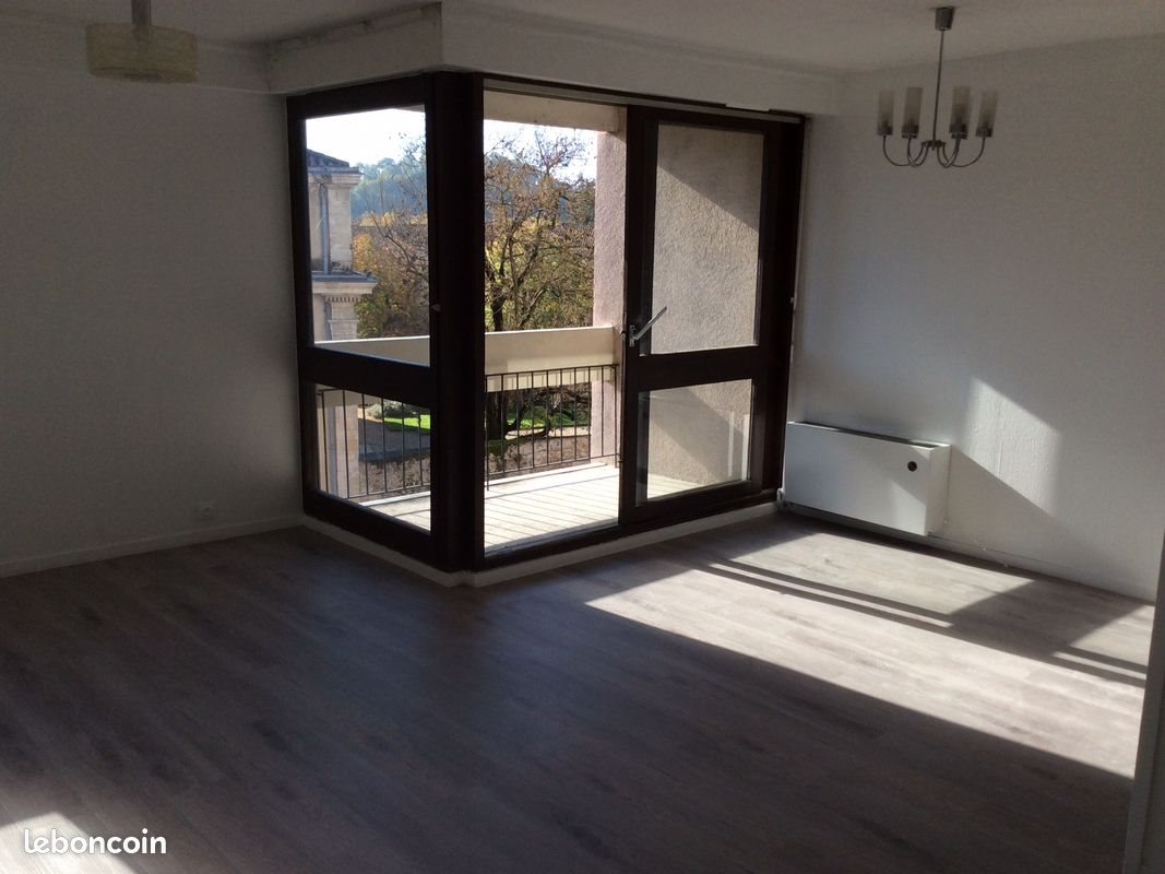 Appartement à louer, 78m², Périgueux