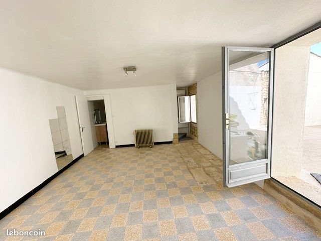 Appartement à louer, 48m², Remoulins