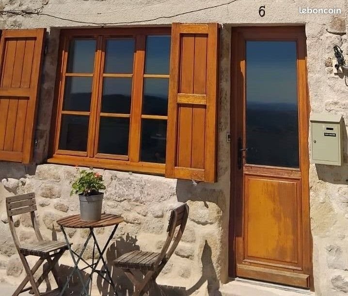 Maison à louer, 78m², Saint-Bonnet-le-Château