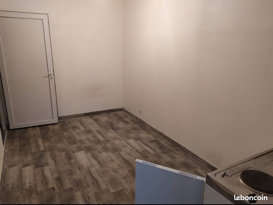 Appartement à louer, 15m², Saint-Ambroix