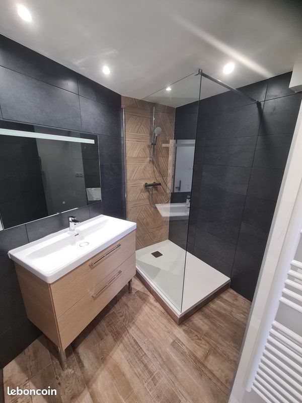 Appartement à louer, 65m², Saint-Just-Saint-Rambert