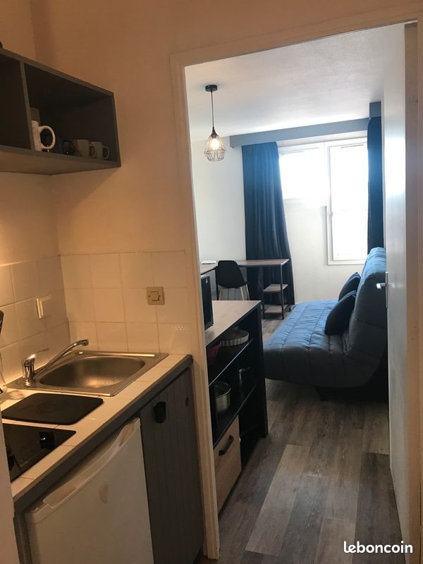 Appartement à louer, 21m², Lons
