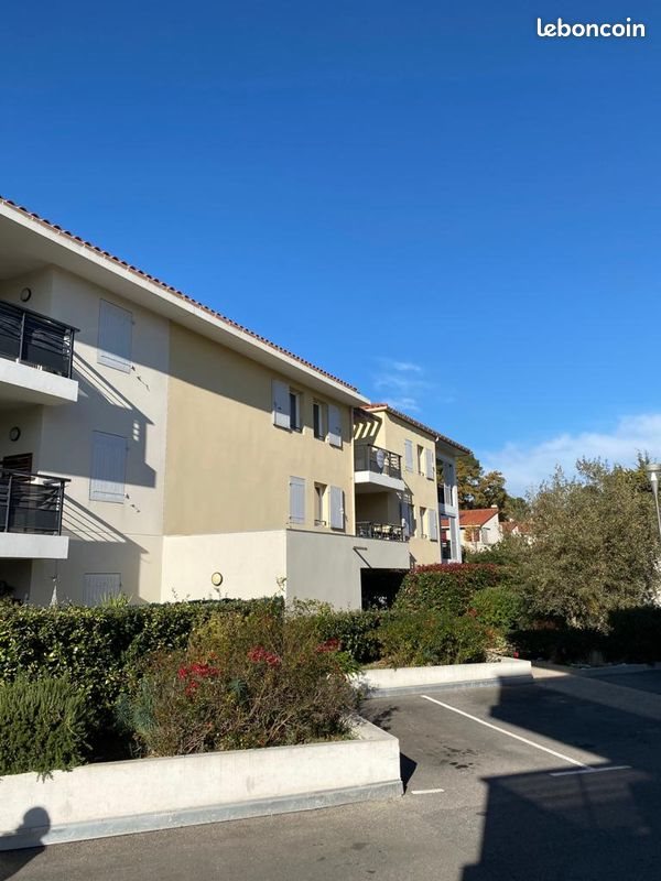 Appartement à louer, 55m², Marseille 11ème
