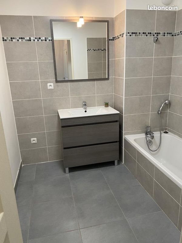 Appartement à louer, 55m², Marseille 11ème