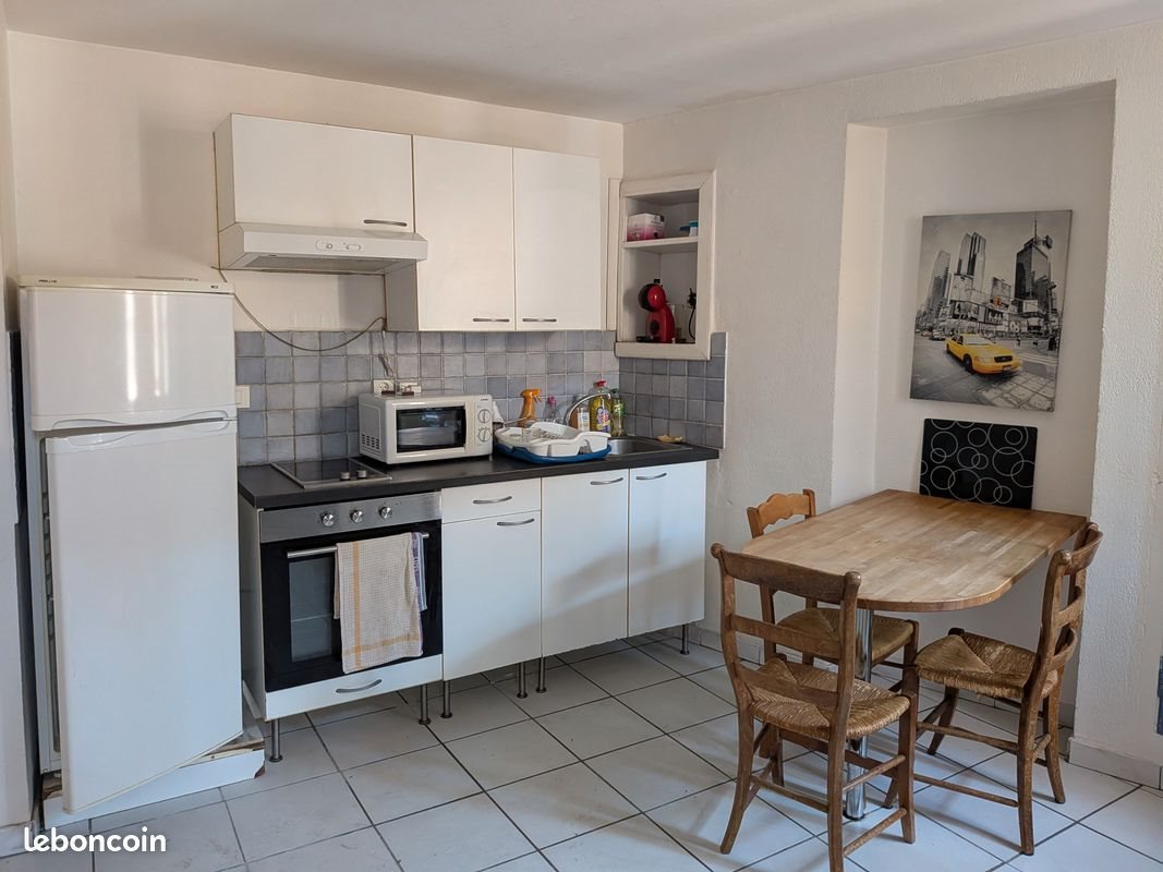 Appartement à louer, 27m², Fayence