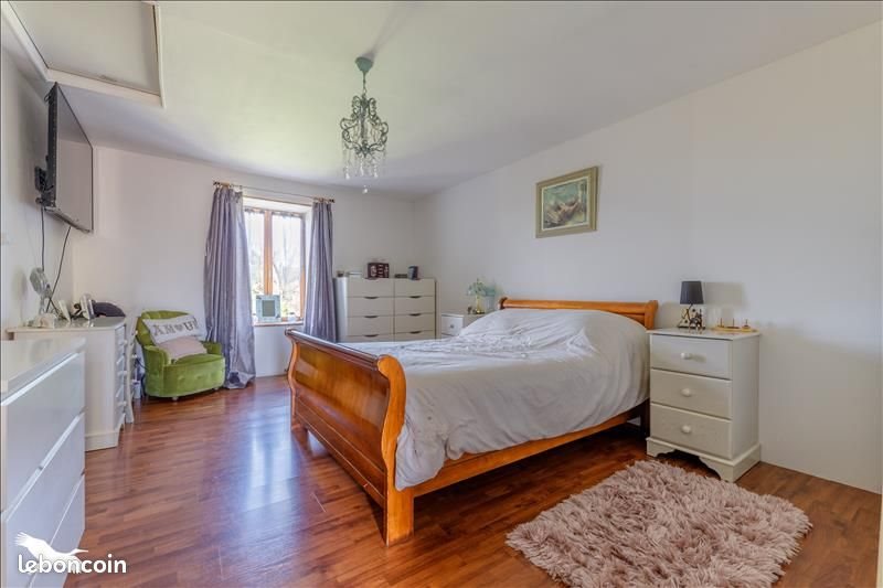 Maison à vendre, 175m², Arrènes