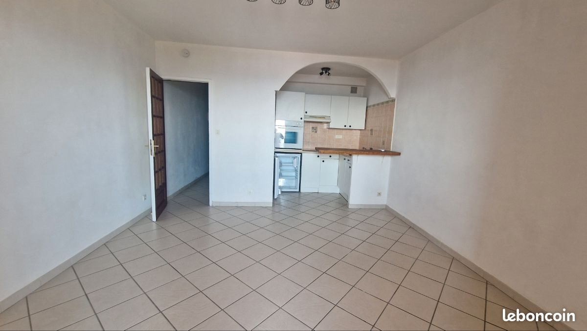 Appartement à louer, 27m², Ajaccio